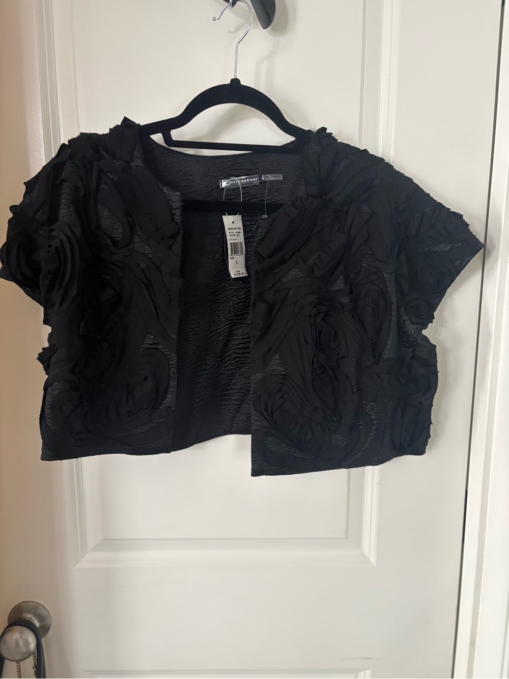 Natori Black Short-Sleeve Floral Appliqué Bolero
